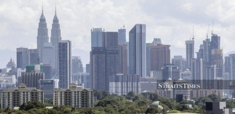 Malaysia's Economic Growth Expected to Remain Strong in Q4