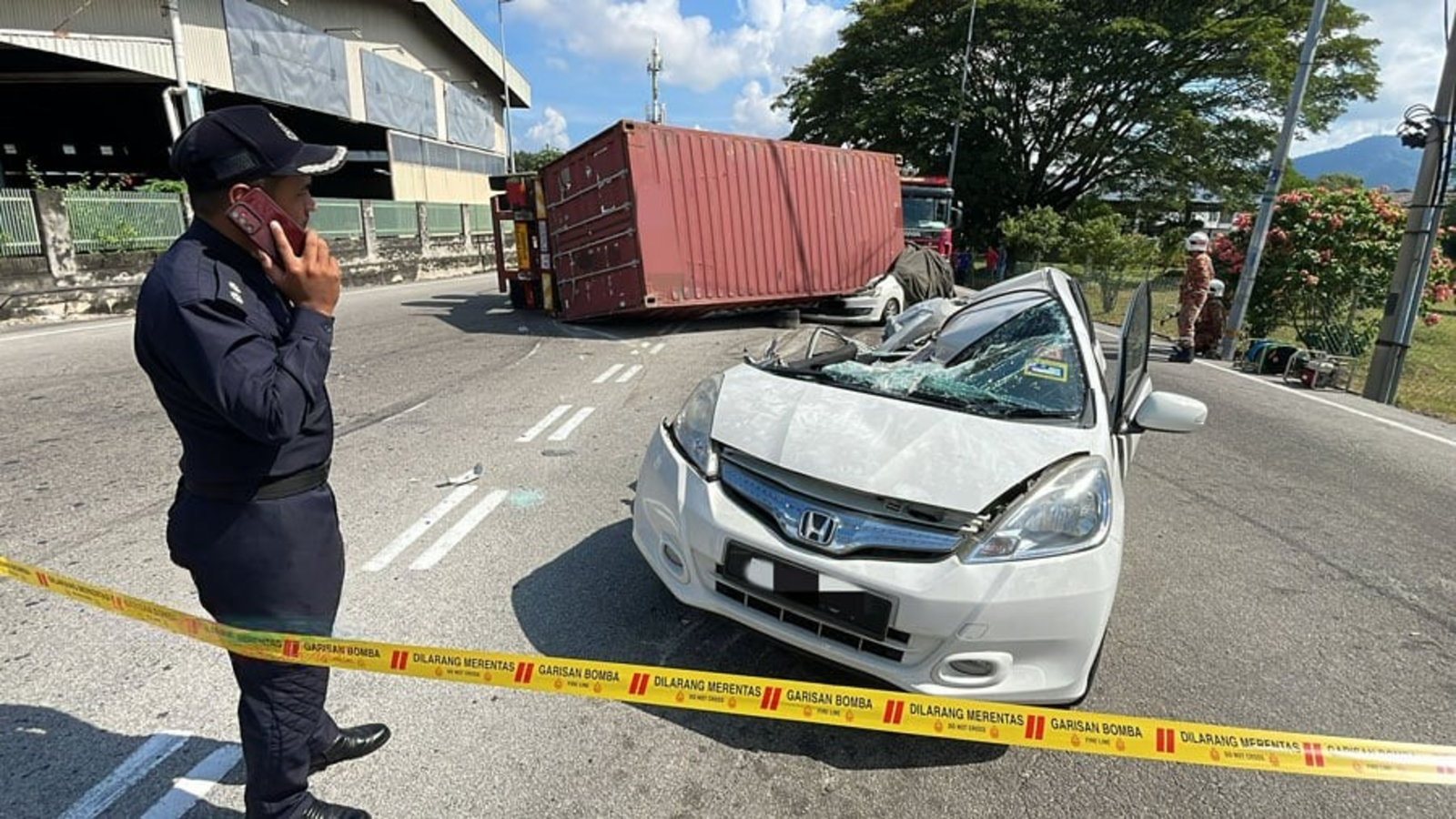 Penang Police Detain Driver in Fatal Container Accident