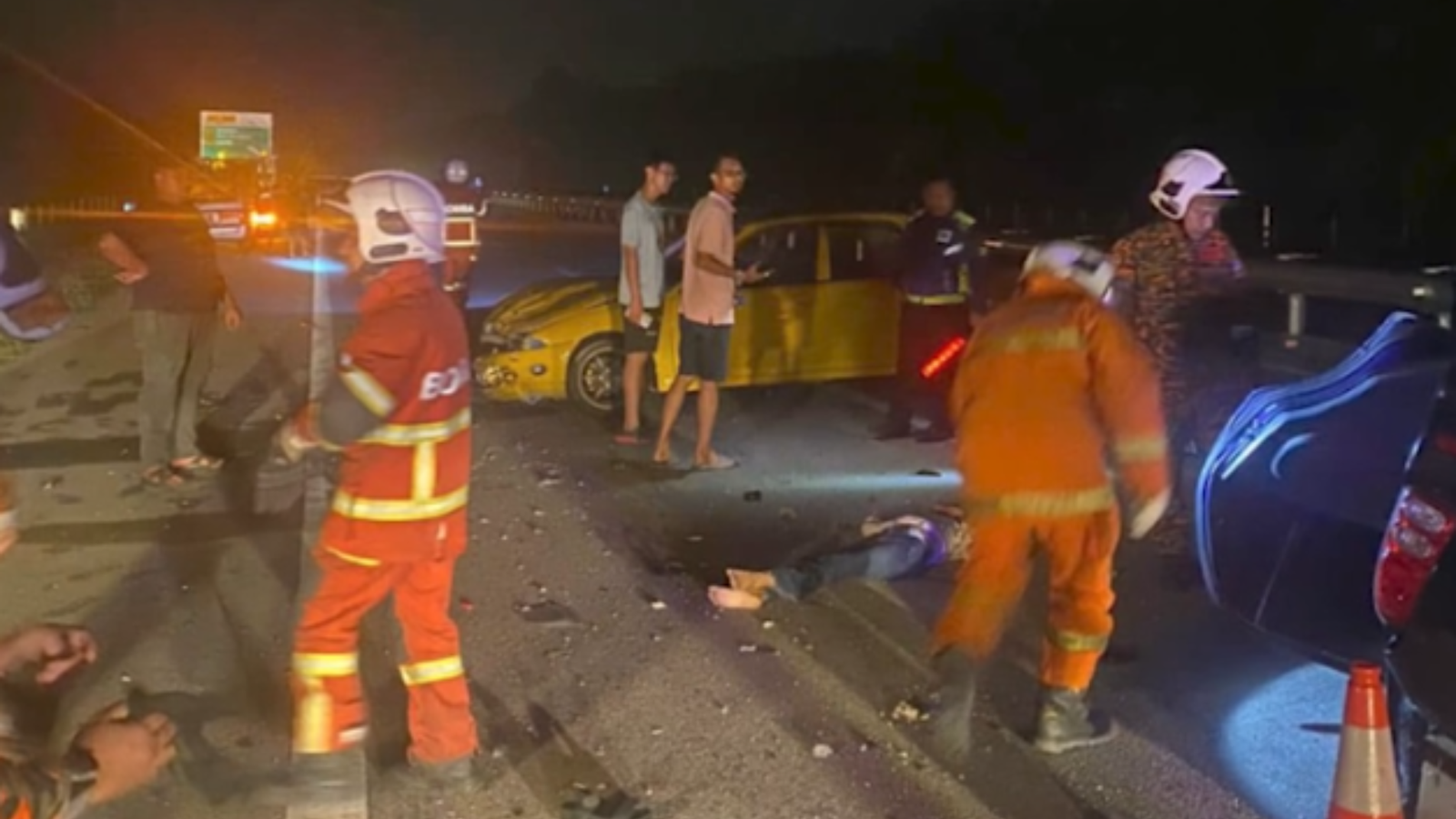 Mother and Toddler Killed in Expressway Crash